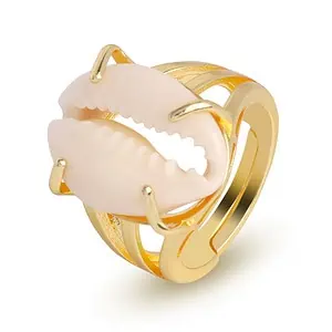 Bague Coquillage Cauri Serti (Dorée)