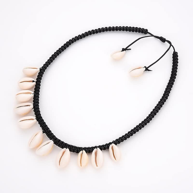 Collier Coquillage <br/> Cauris Blancs – Image 2