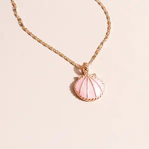Collier Ras Du Cou Coquillage En Émail Rose
