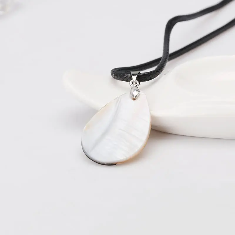 Pendentif Coquillage Trio De Nacre – Image 4
