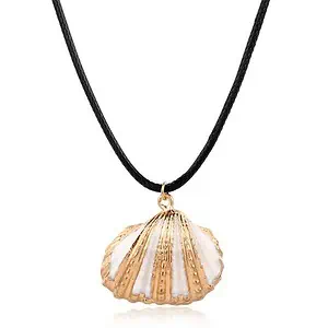 Pendentif Coquillage Dorée (Bucarde)